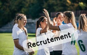 ⚽️ Recrutement Seniors Féminines ⚽️