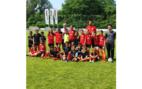 19/6 « CLASSICO VYC AF » U 8 garçons contre U 8-9-10 féminines